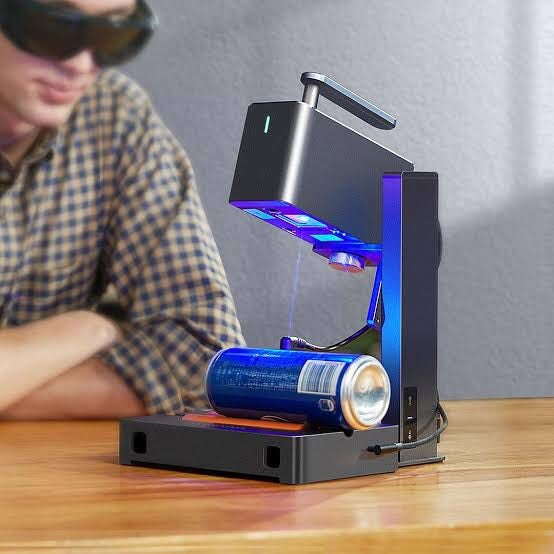 PROMOÇÃO Máquina de gravação e corte a laser Bivolt